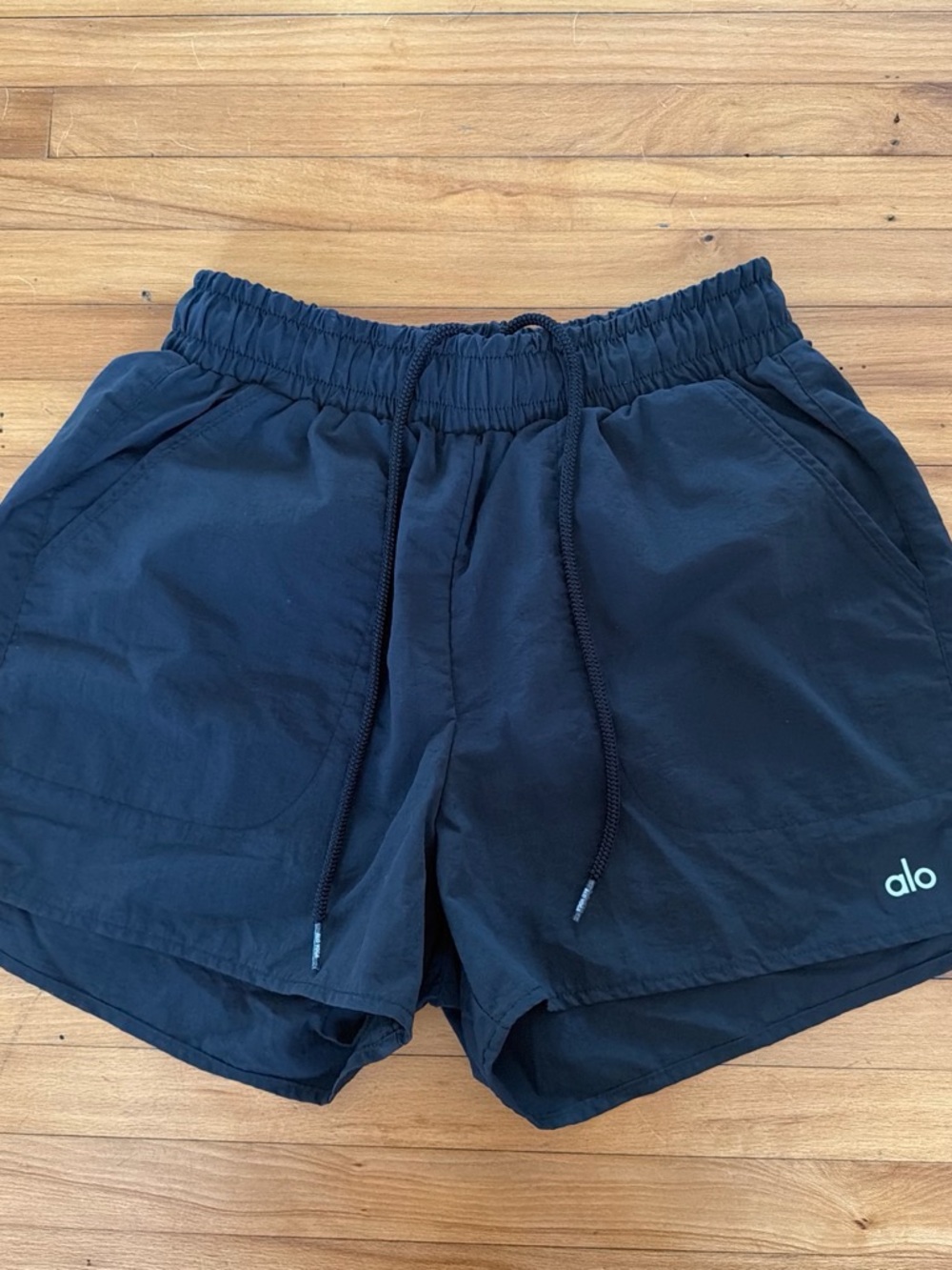 ALO Yoga Men's Navy Athletic Drawstring Shorts